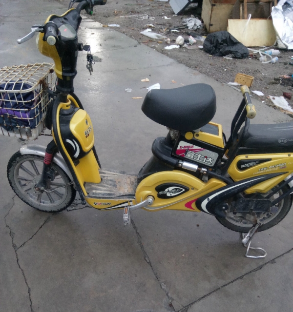 出售电动自行车
