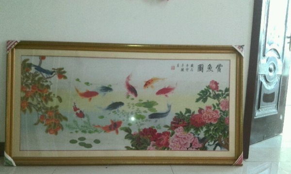 纯手工的十字绣，赏鱼图